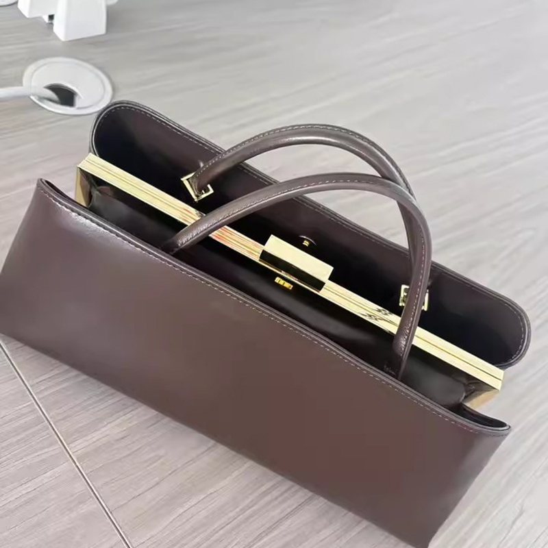 Women Bags Manufacturer - Urban Minimalist Metal Clip Frame Shoulder