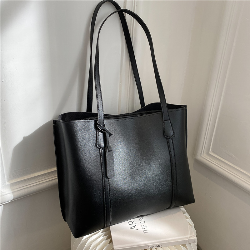 Classic Black Faux Leather Tot - Women'S Tote Bags For Work recension och pris