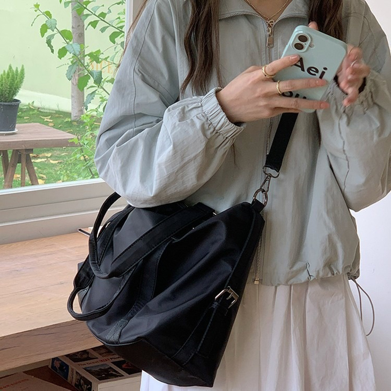 2026 Women Casual Versatile Sh - Women Bags White recension och pris