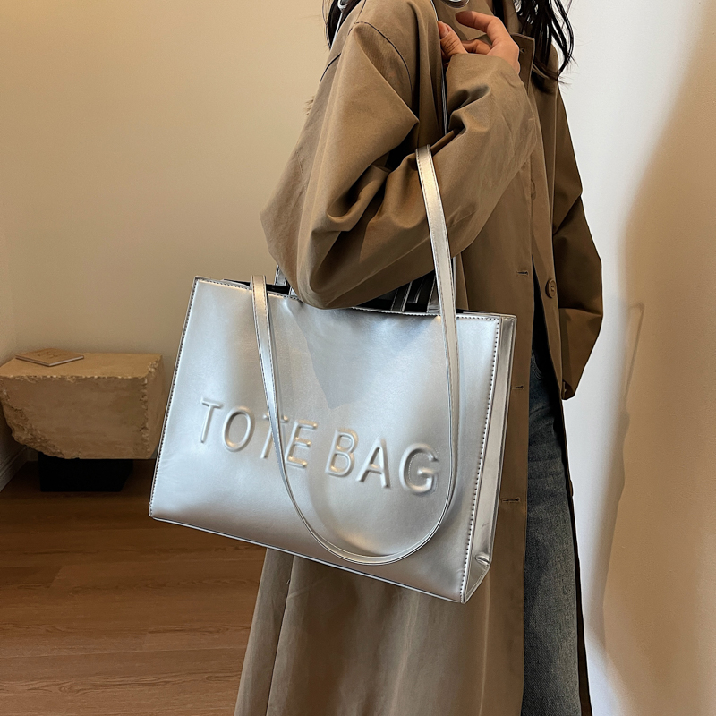 Designer Tote Bag For Women La - Women Bags Low Price recension och pris