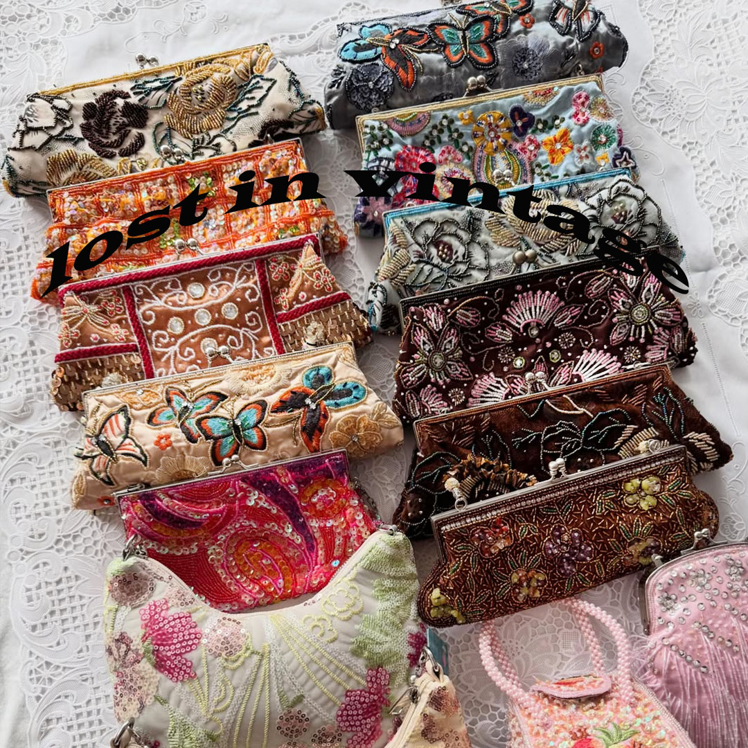 Lost in Vintage Hand-embroider - Evening Bag Beaded recension och pris